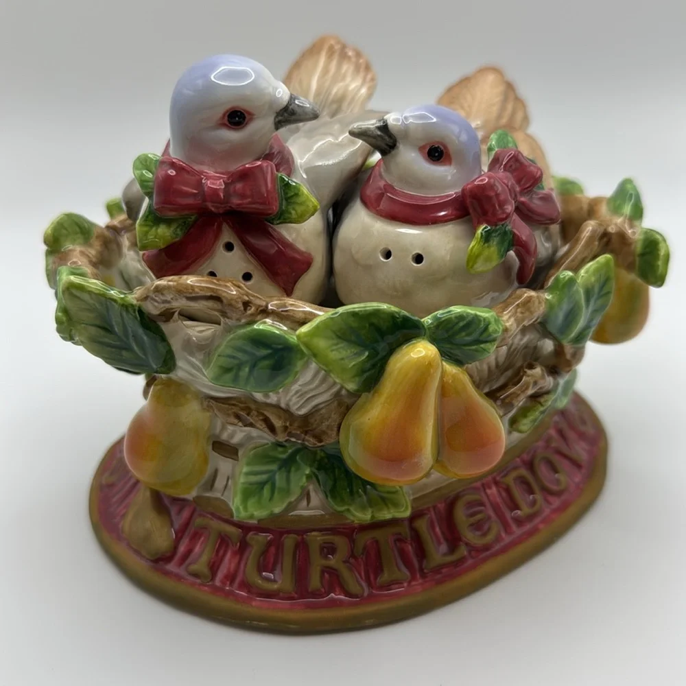 Fitz & Floyd‎ Two Turtle Doves Salt And Pepper Shakers Christmas Holiday